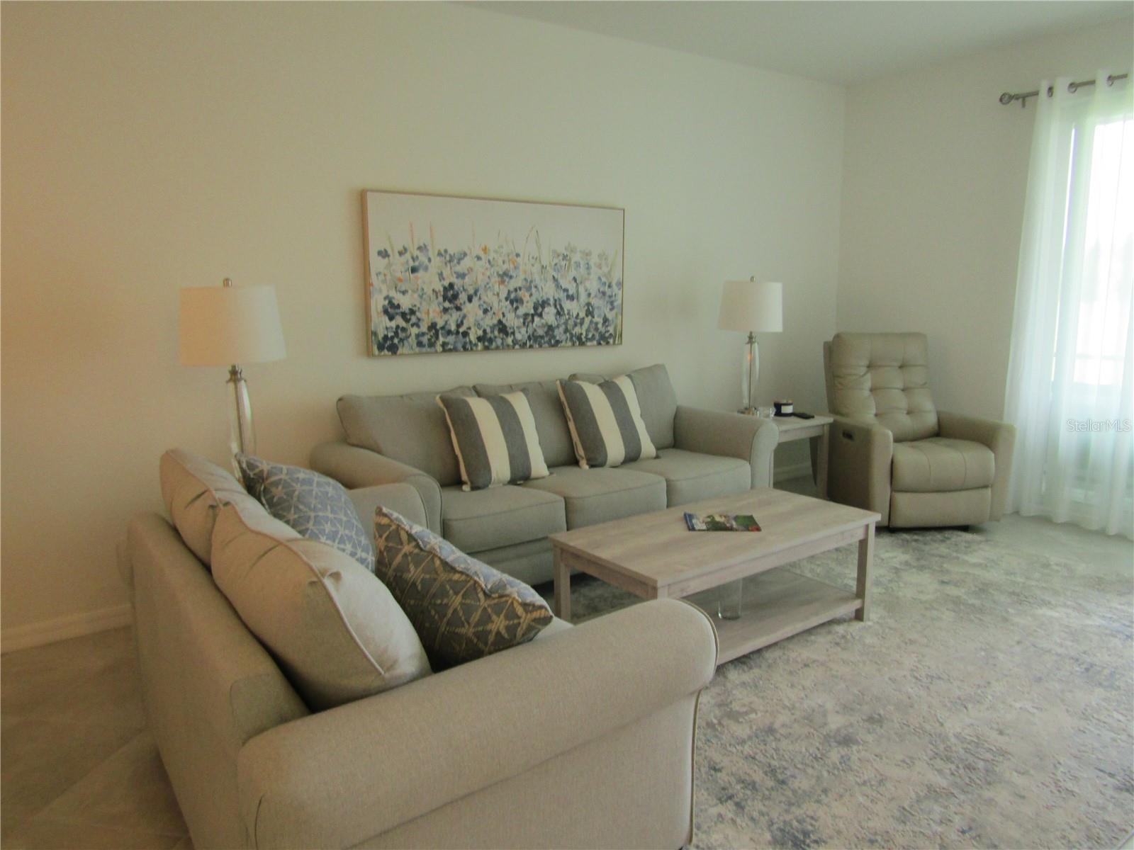 Image 7 of 23 For 17505 Opal Sand Drive 107