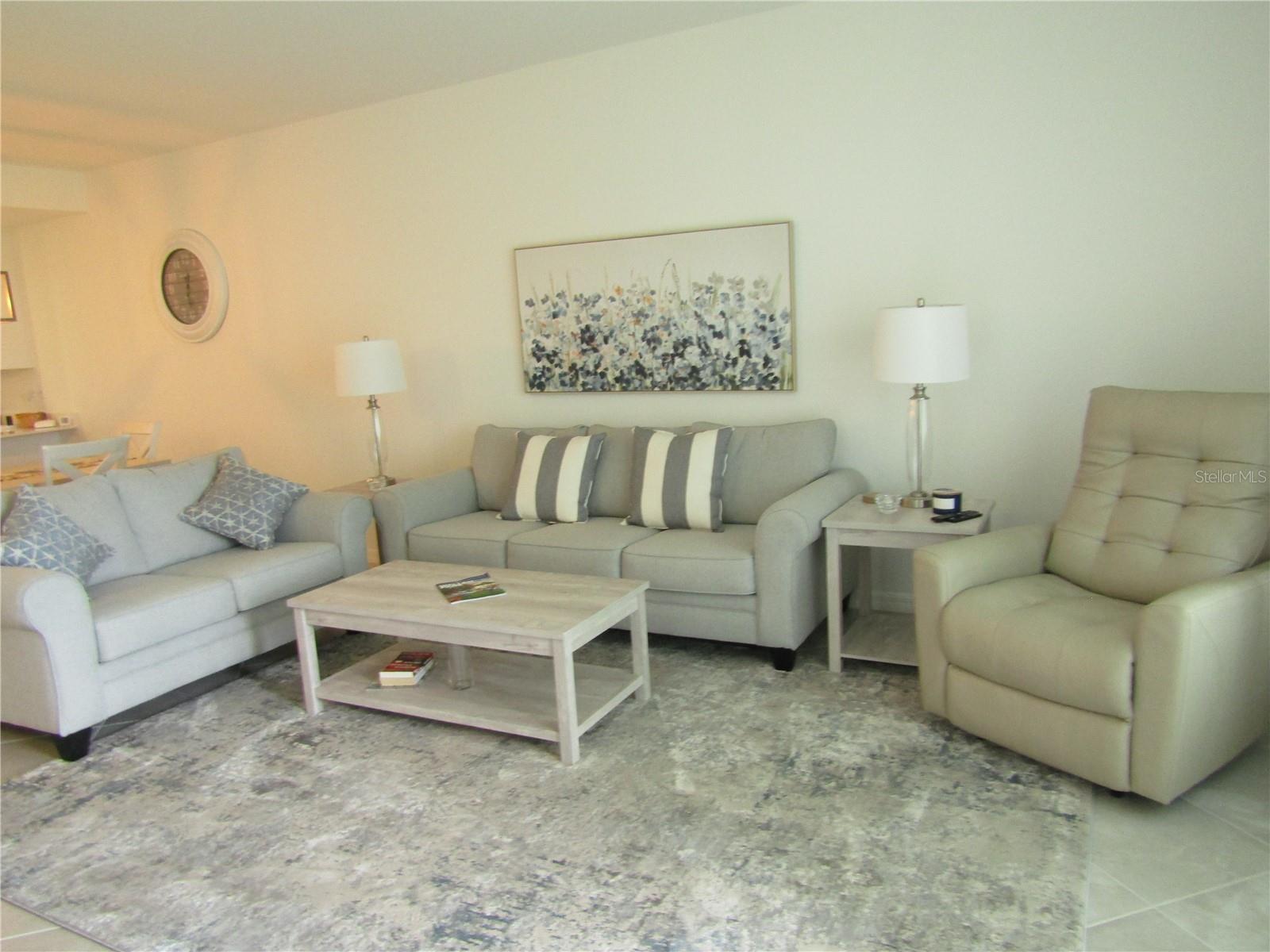 Image 8 of 23 For 17505 Opal Sand Drive 107