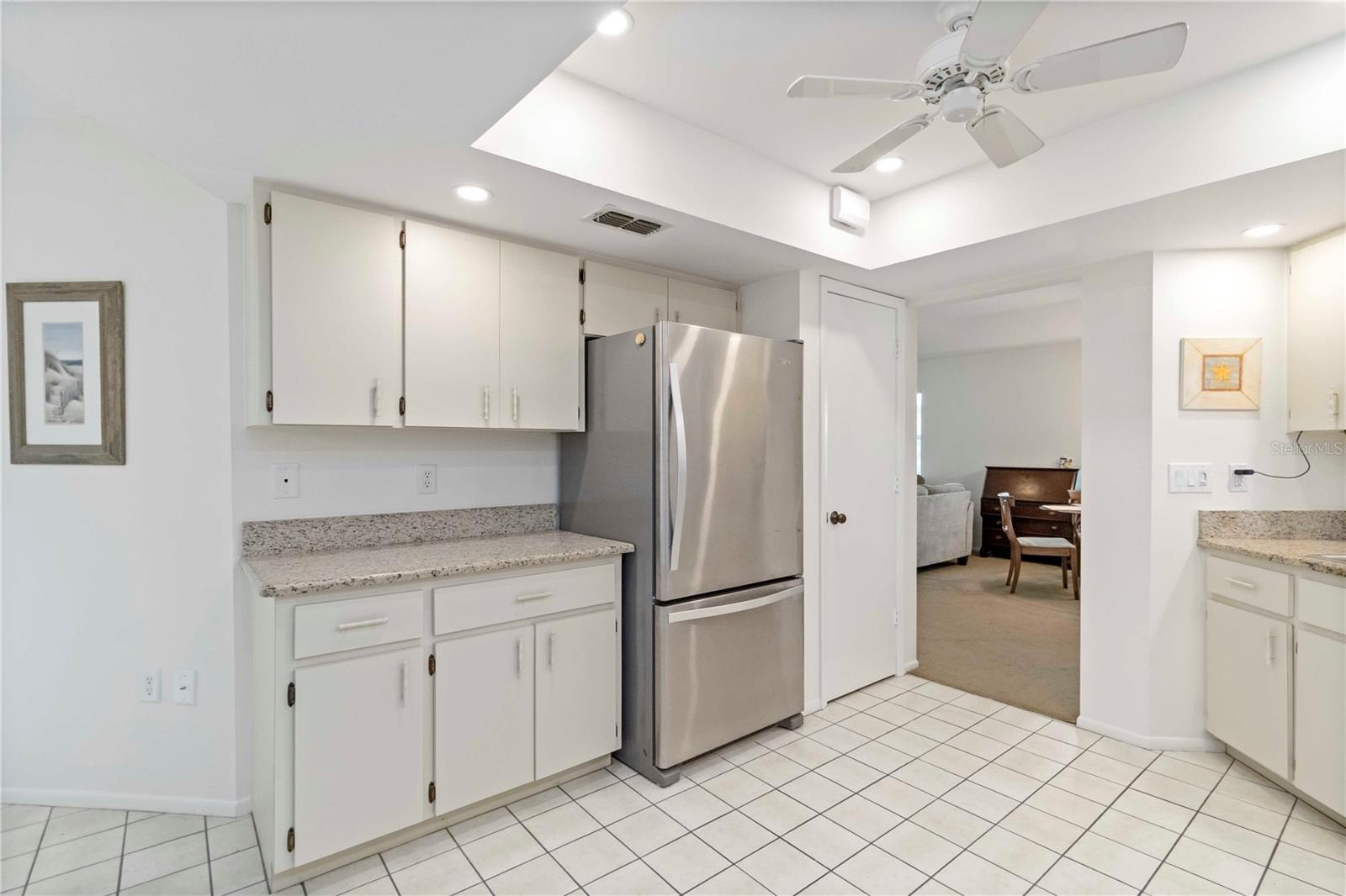 Image 14 of 38 For 804 Bayport Circle