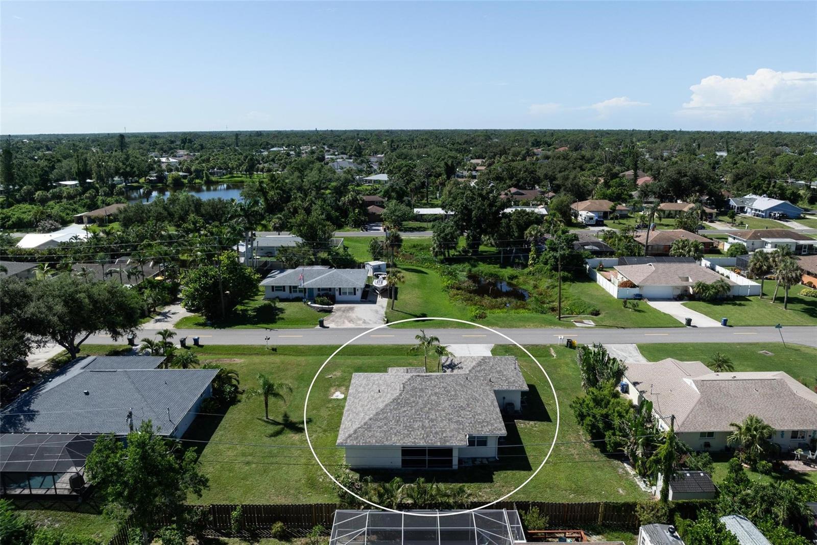 Image 3 of 34 For 662 Flamingo Road