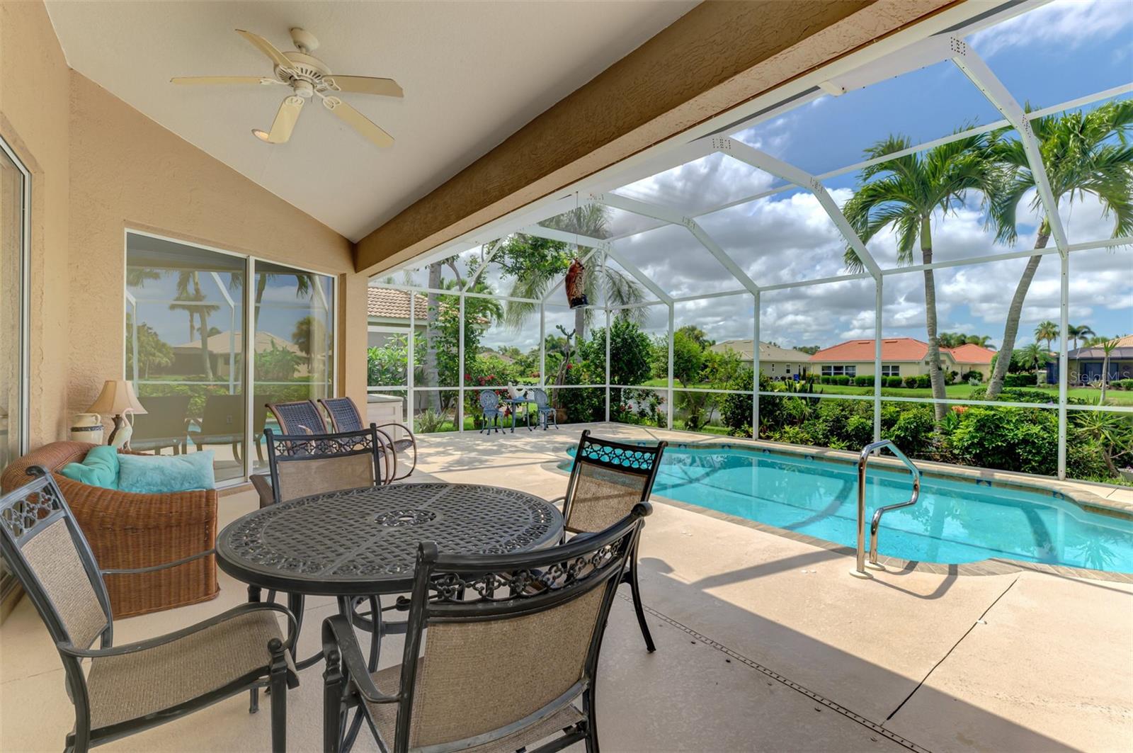 Image 38 of 55 For 104 La Palma Court