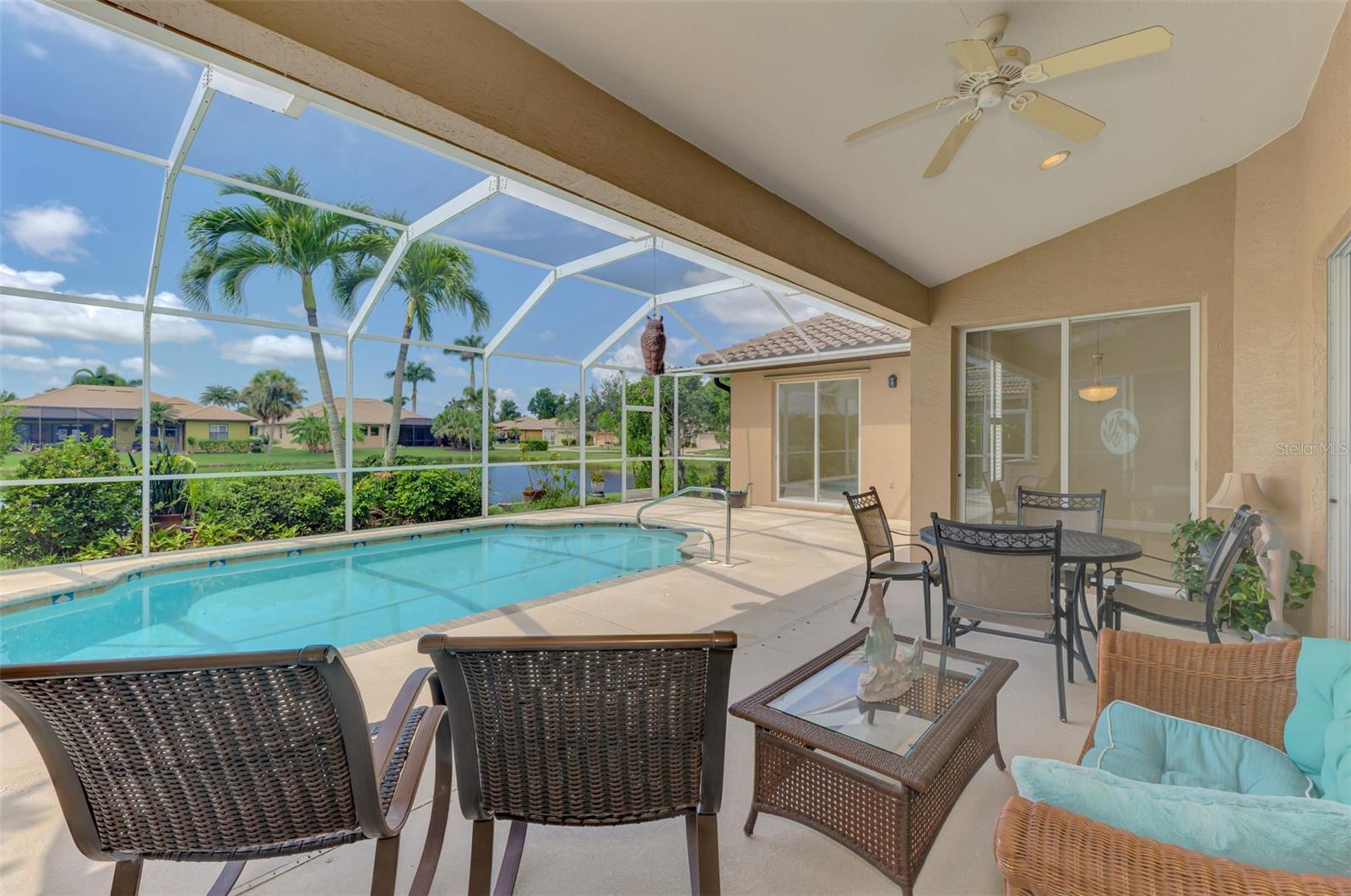 Image 39 of 55 For 104 La Palma Court