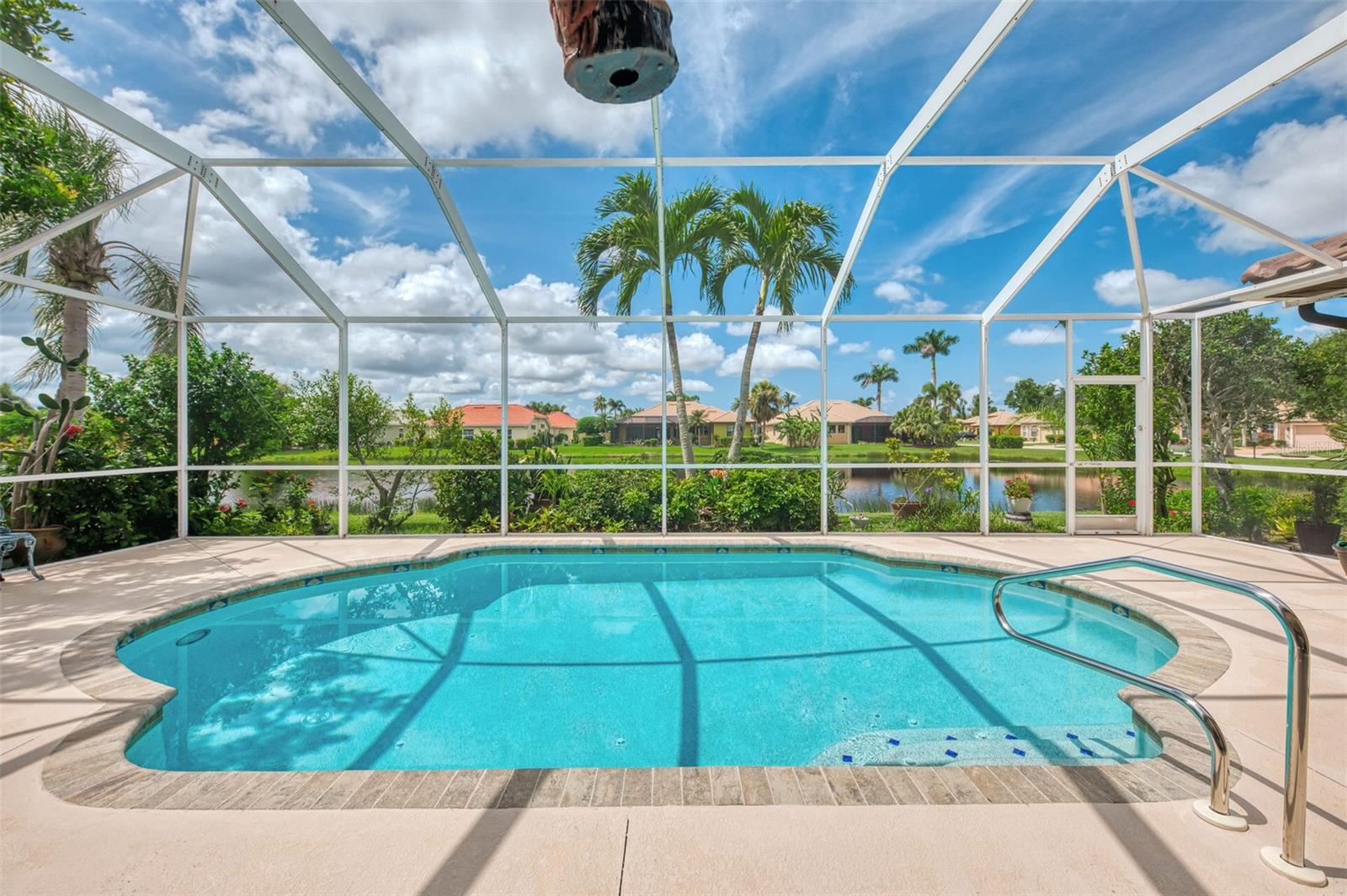Image 45 of 55 For 104 La Palma Court