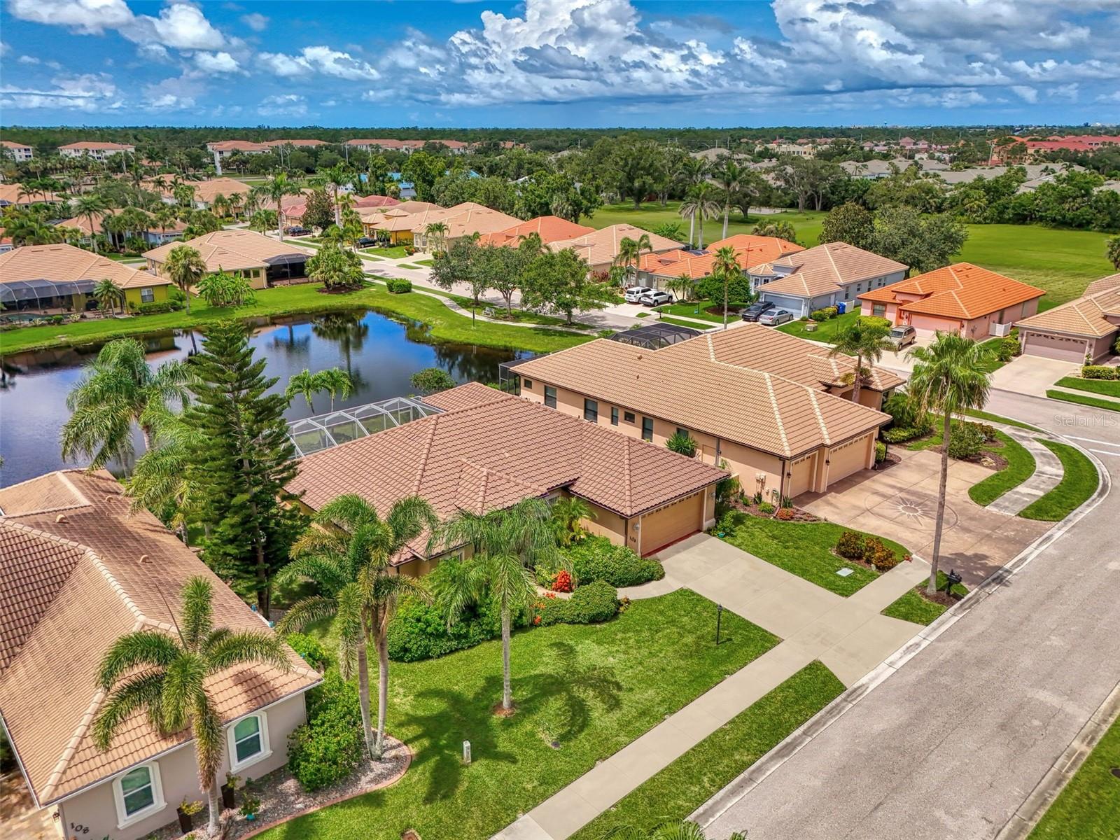 Image 5 of 55 For 104 La Palma Court