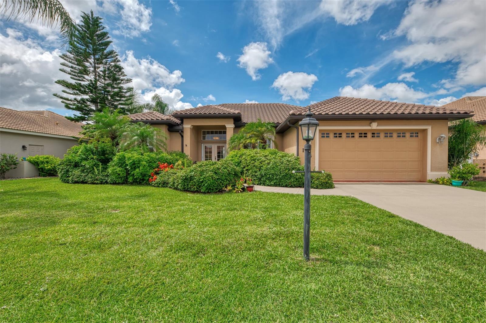 Image 7 of 55 For 104 La Palma Court