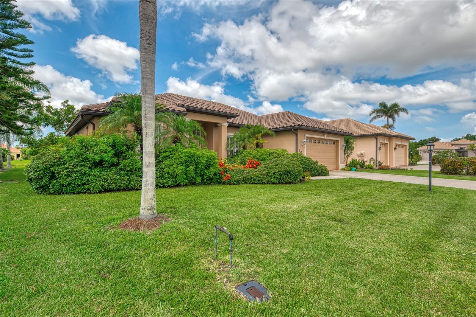 Image 8 of 55 For 104 La Palma Court