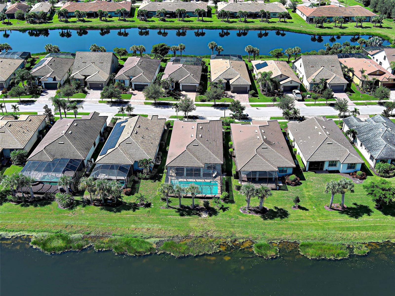 Image 59 of 100 For 13900 Miranese Street