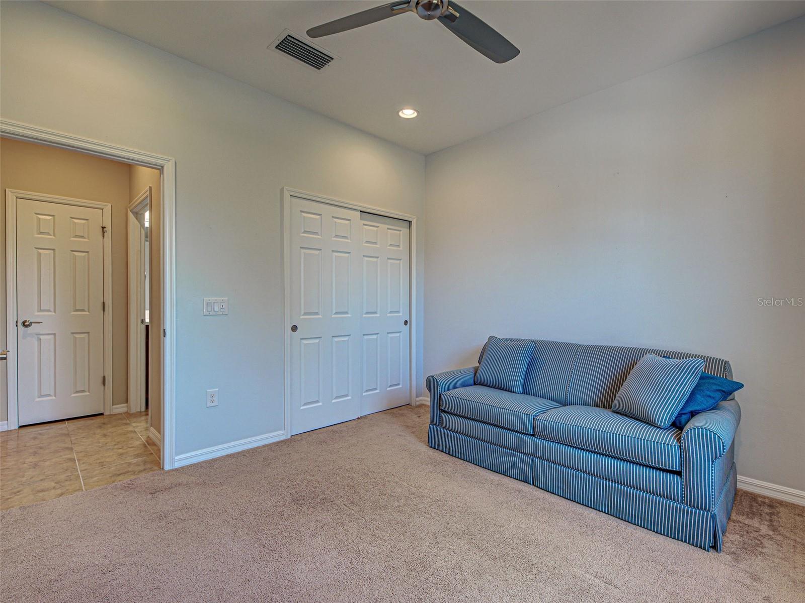 Image 9 of 100 For 13900 Miranese Street
