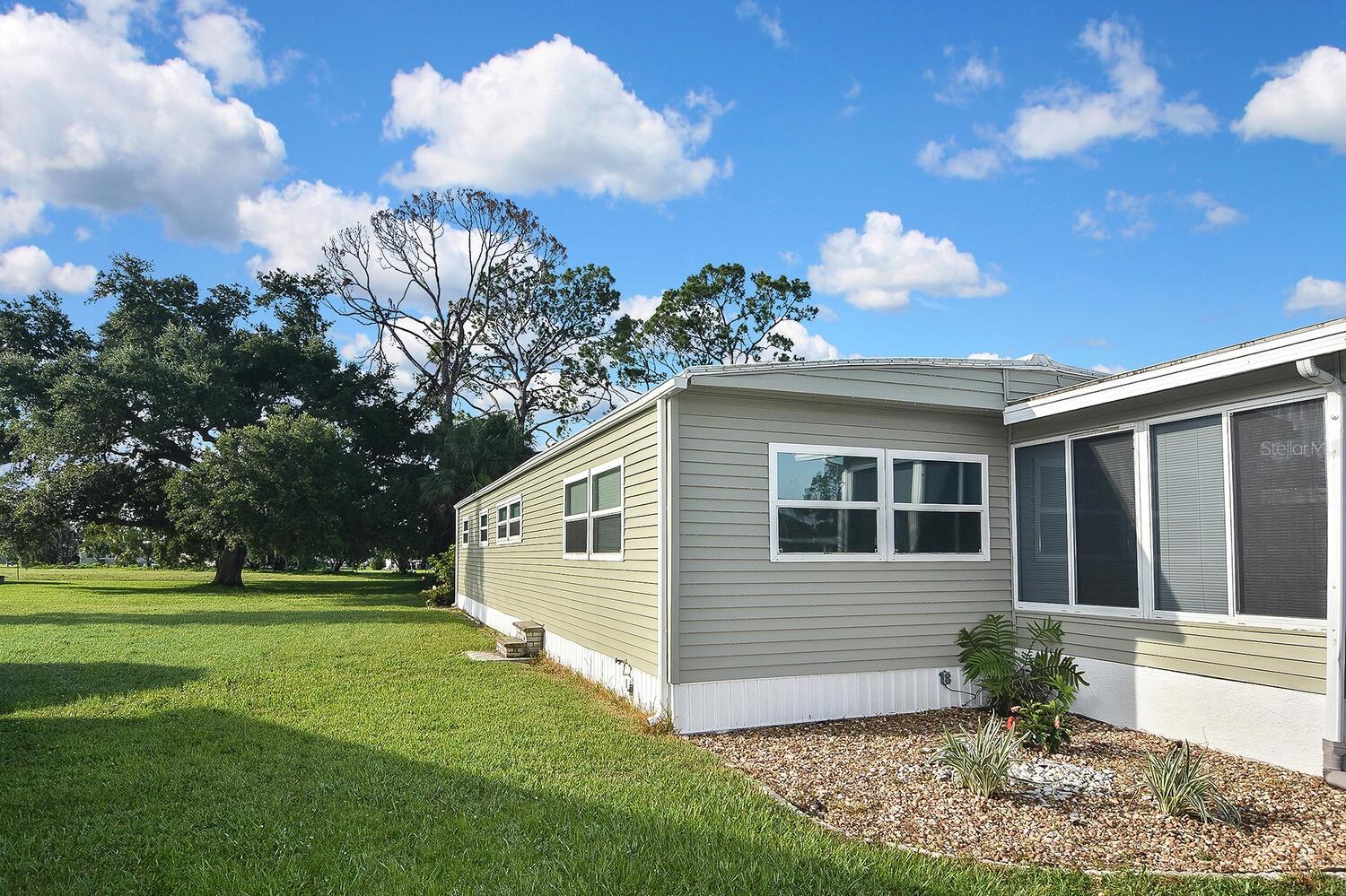 Image 38 of 73 For 6472 Keena Court