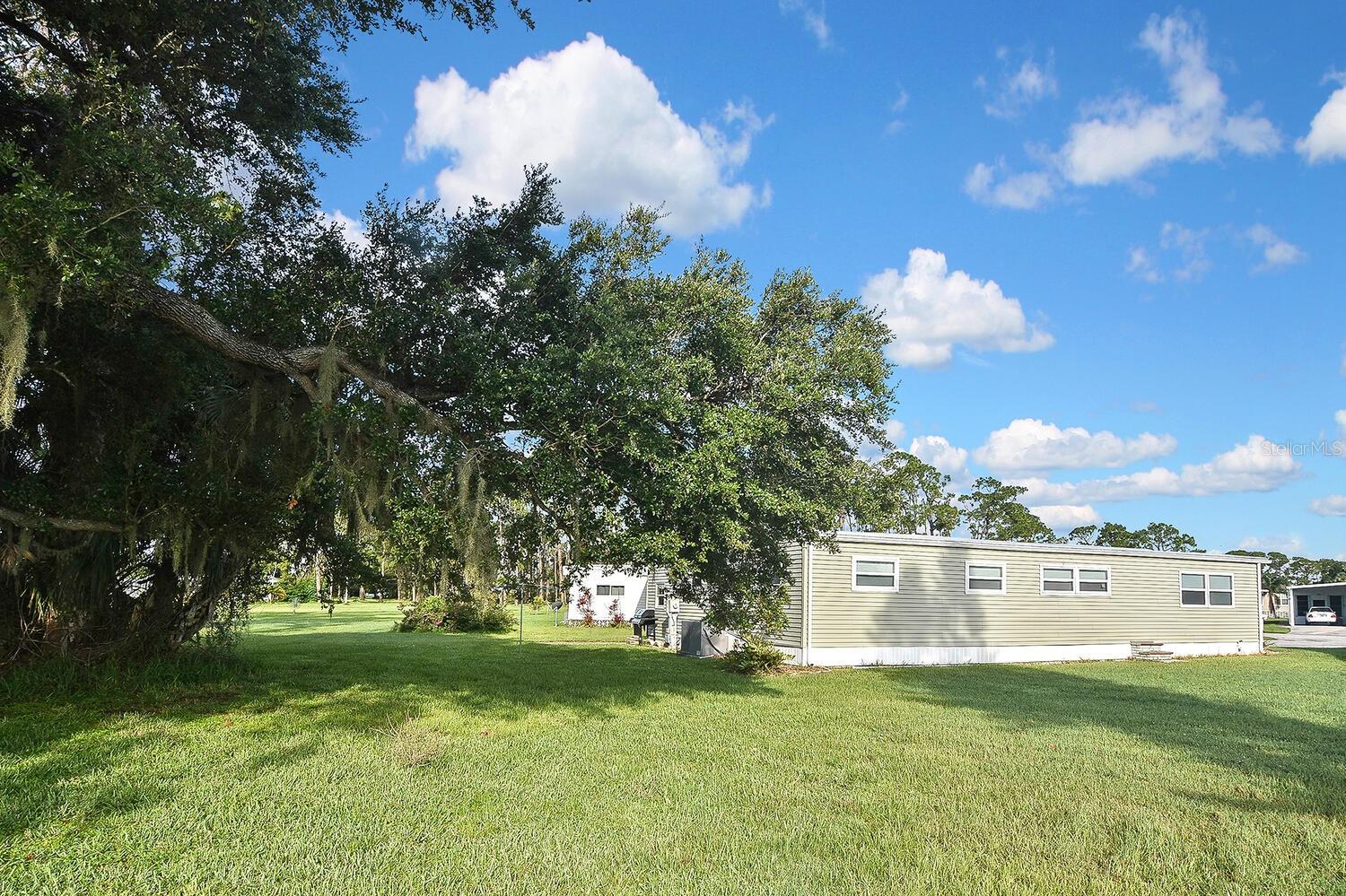 Image 39 of 73 For 6472 Keena Court