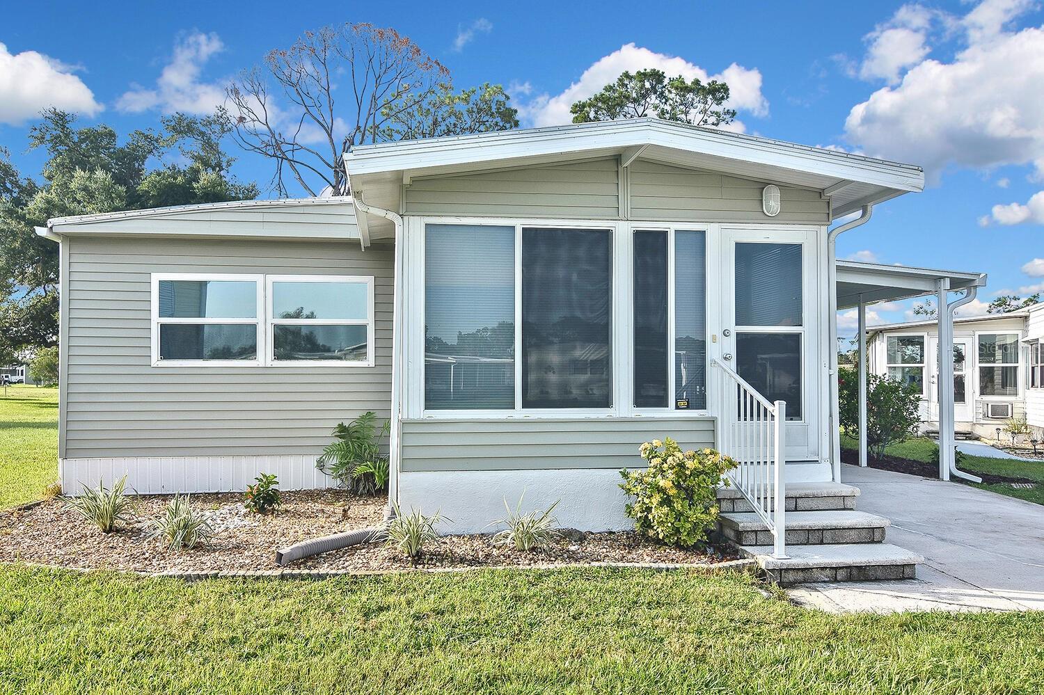 Image 44 of 73 For 6472 Keena Court