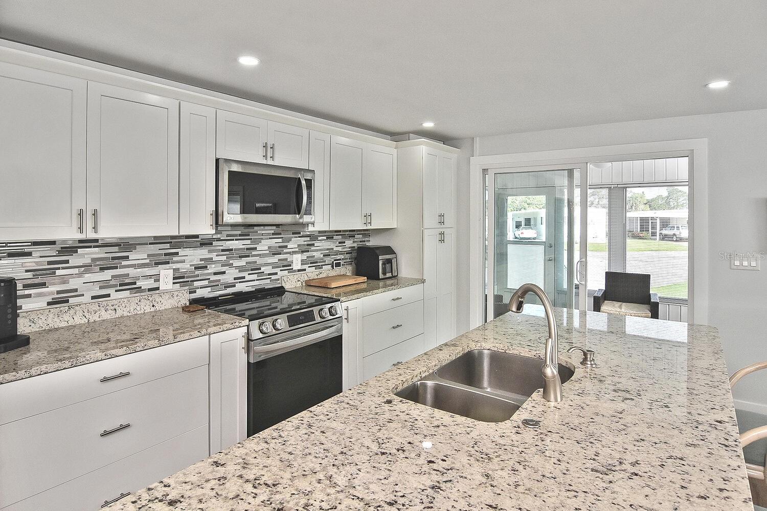 Image 7 of 73 For 6472 Keena Court