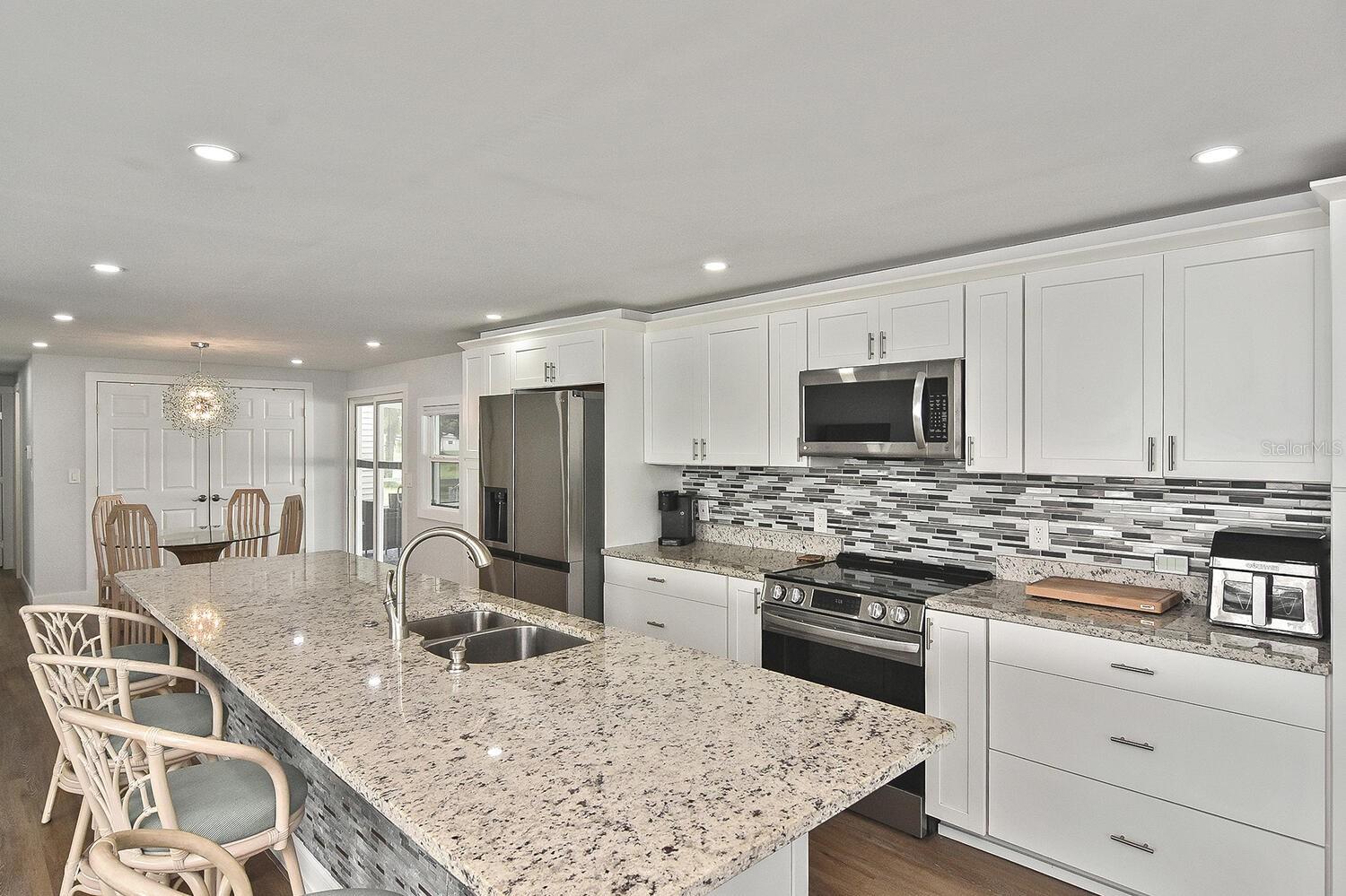 Image 9 of 73 For 6472 Keena Court