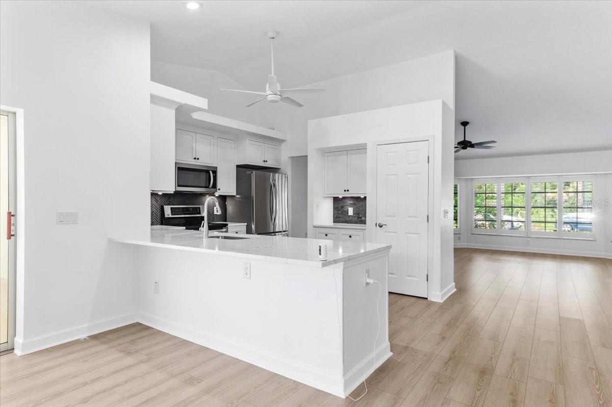 Image 15 of 40 For 3361 Briant Street