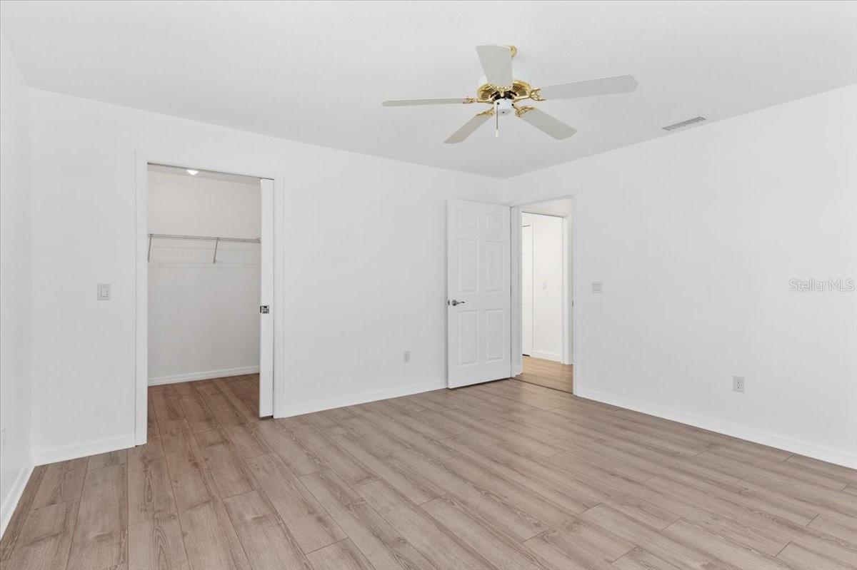 Image 23 of 40 For 3361 Briant Street