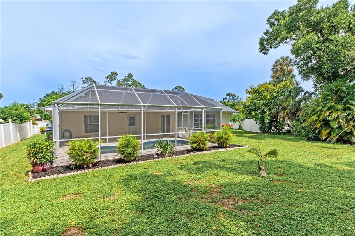 Image 32 of 40 For 3361 Briant Street