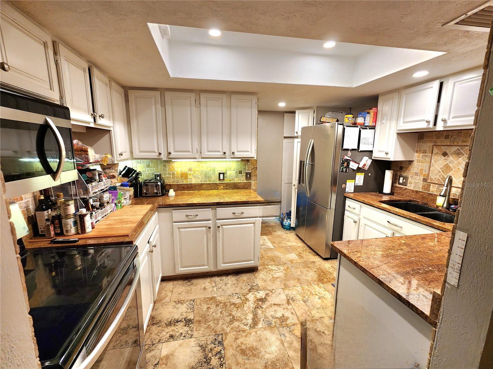 Image 11 of 30 For 817 Sorrento Place 817