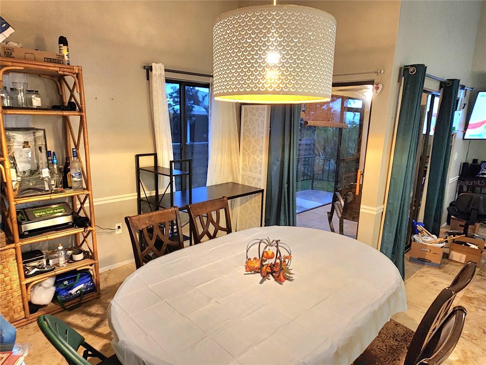 Image 16 of 30 For 817 Sorrento Place 817