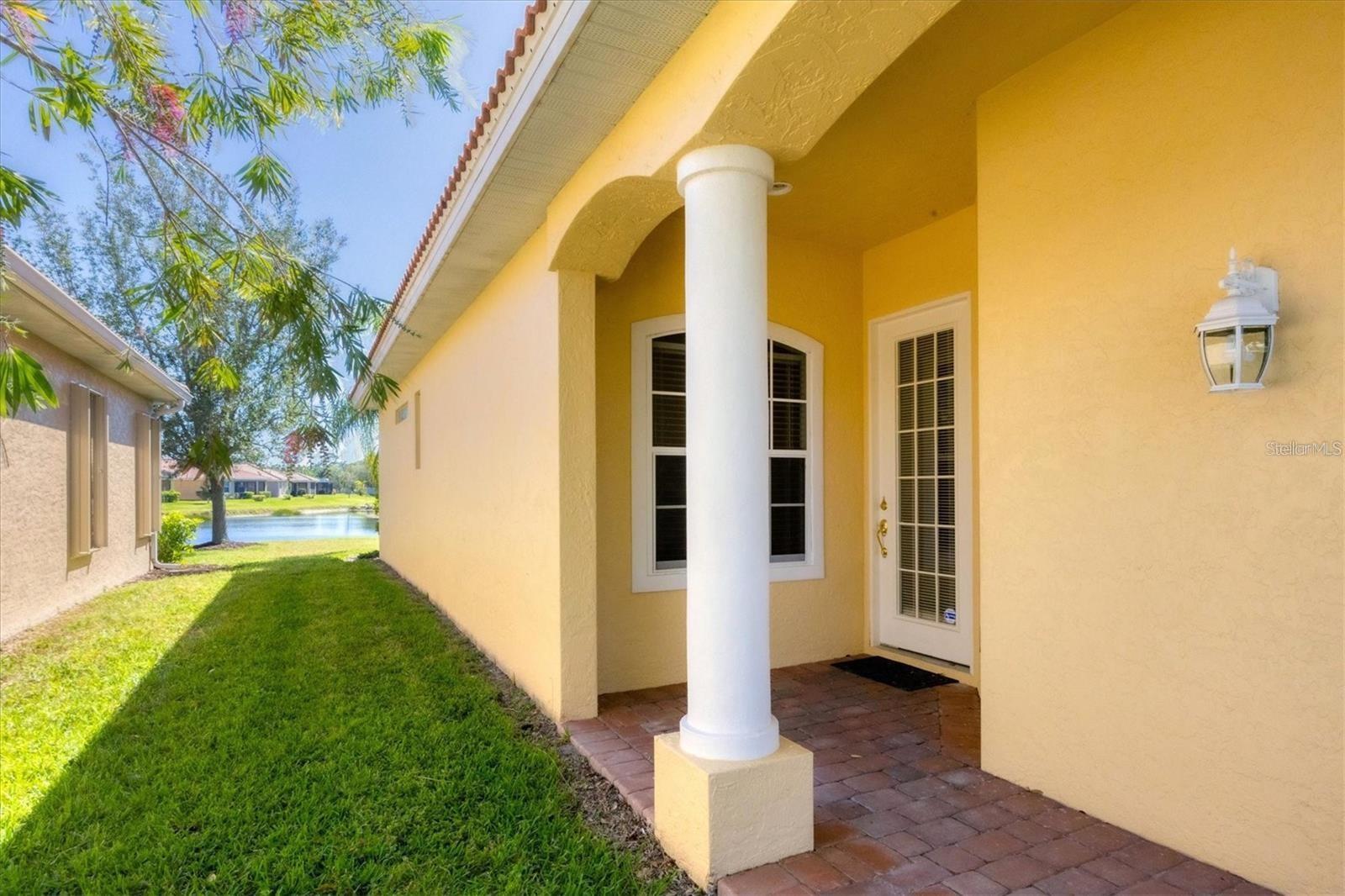 Image 10 of 40 For 9019 Eagle Bay Court