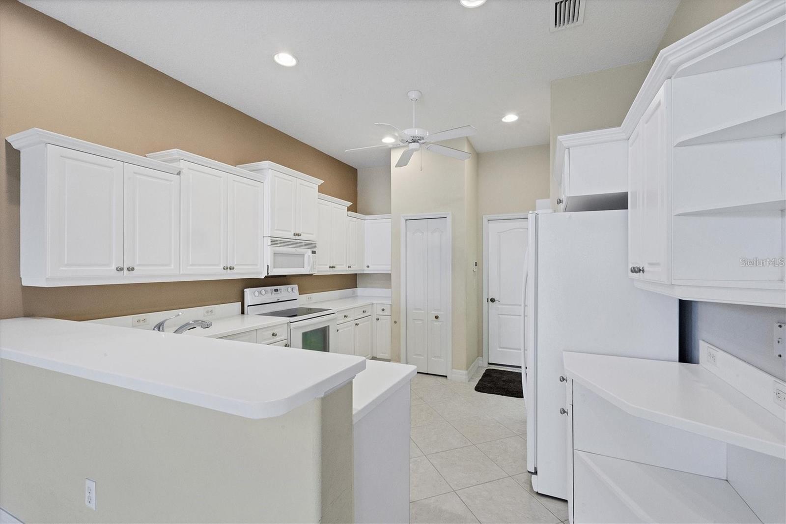 Image 15 of 40 For 9019 Eagle Bay Court