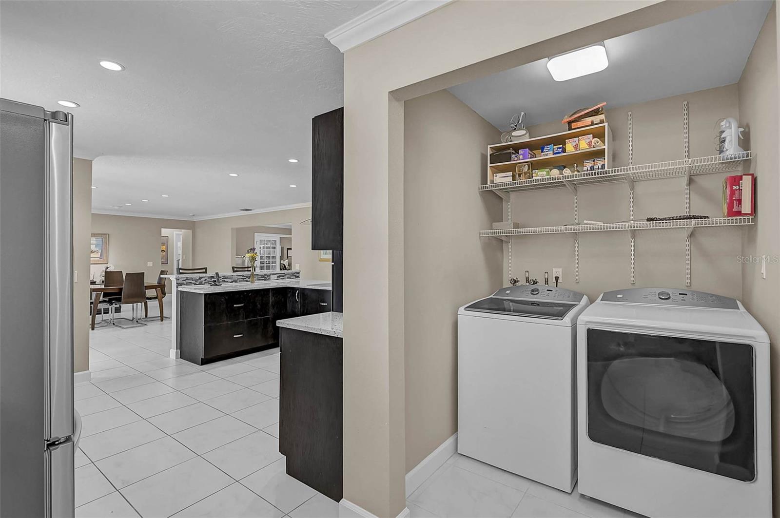 Image 11 of 49 For 7118 Westmoreland Drive