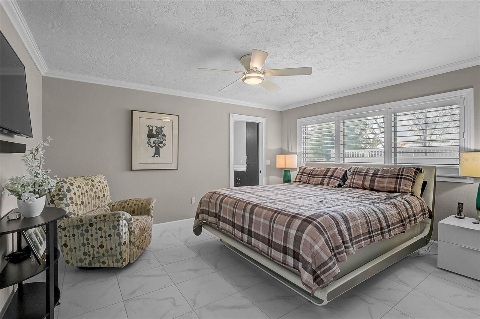 Image 12 of 49 For 7118 Westmoreland Drive