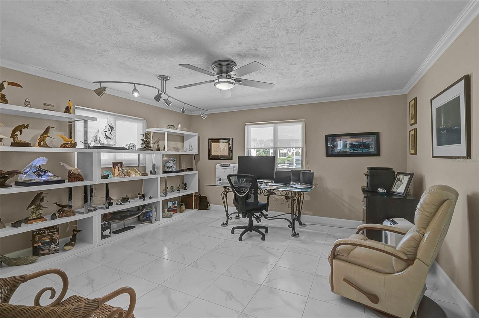 Image 19 of 49 For 7118 Westmoreland Drive