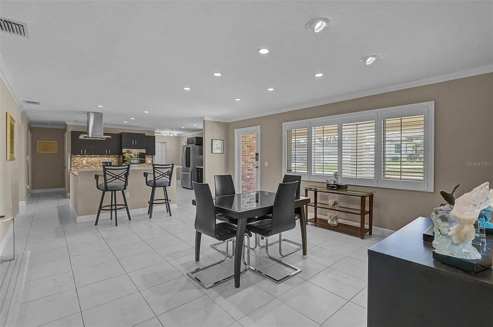 Image 2 of 49 For 7118 Westmoreland Drive