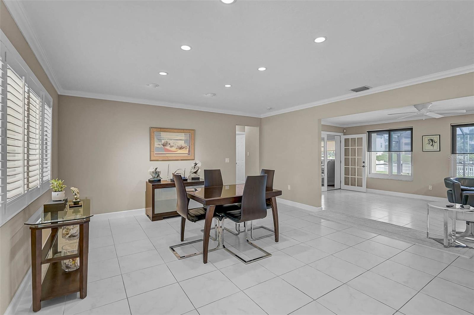 Image 3 of 49 For 7118 Westmoreland Drive