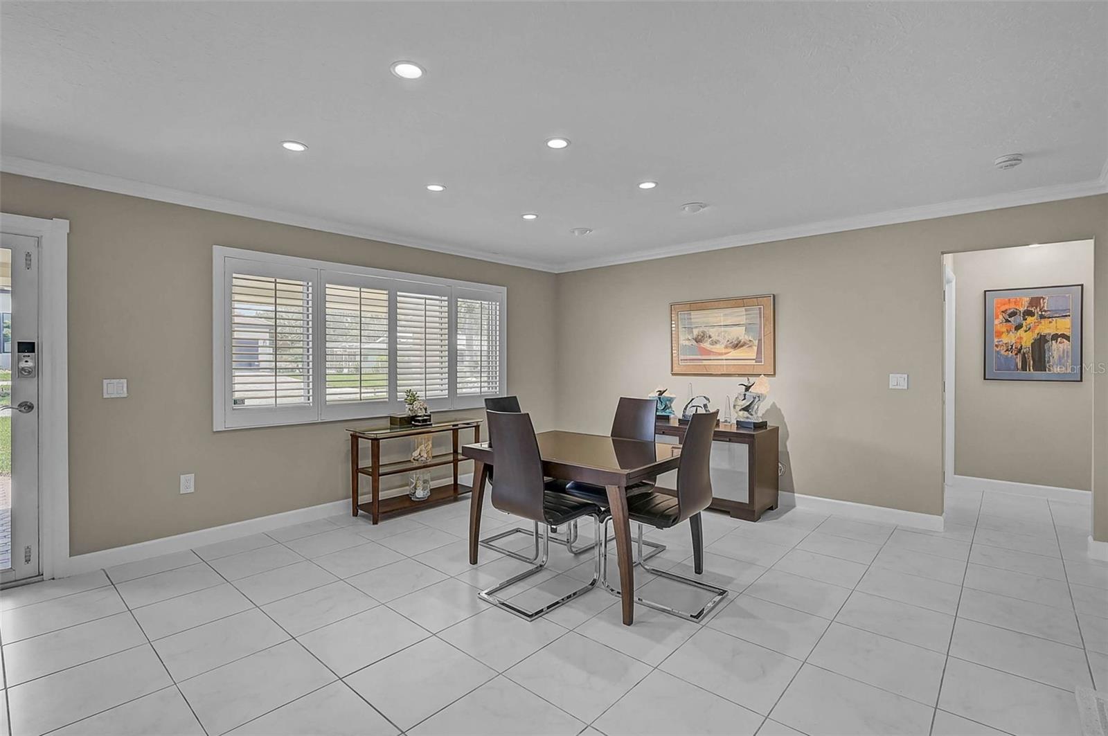 Image 4 of 49 For 7118 Westmoreland Drive
