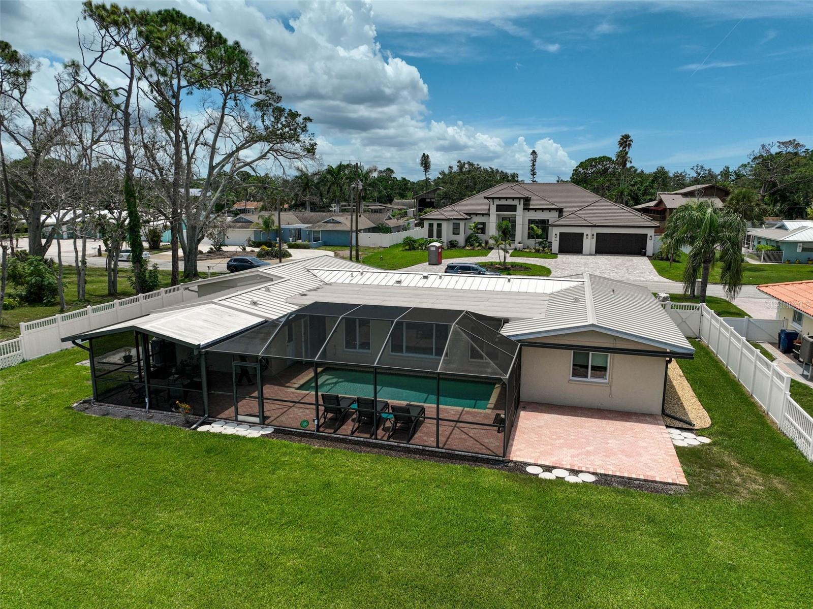 Image 42 of 49 For 7118 Westmoreland Drive