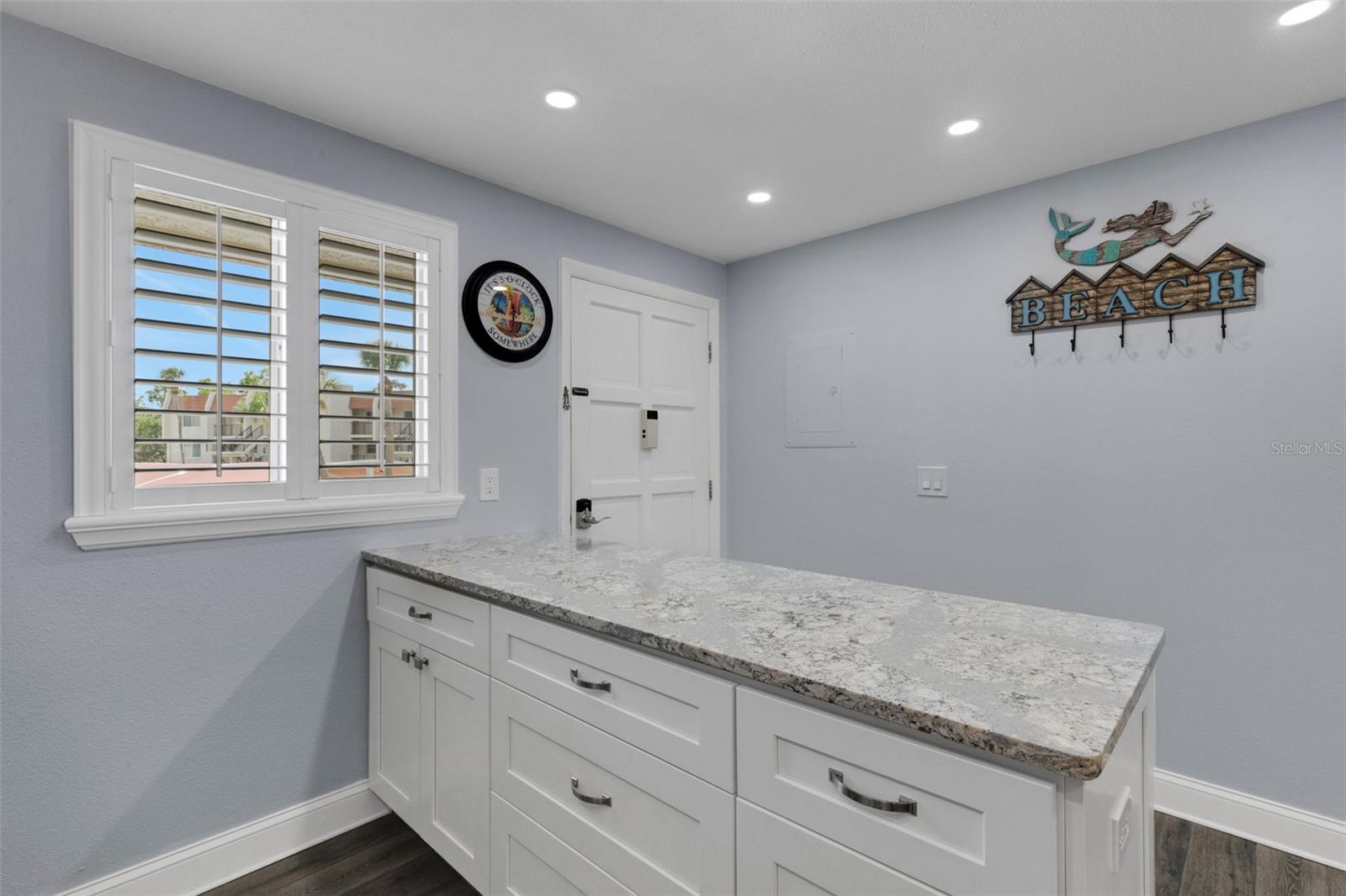 Image 72 of 77 For 250 Santa Maria Street 219
