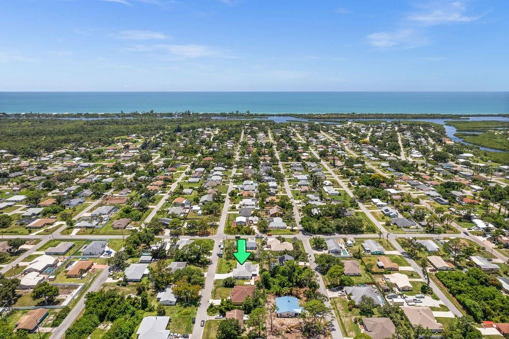 Image 6 of 36 For 1024 Horizon Road