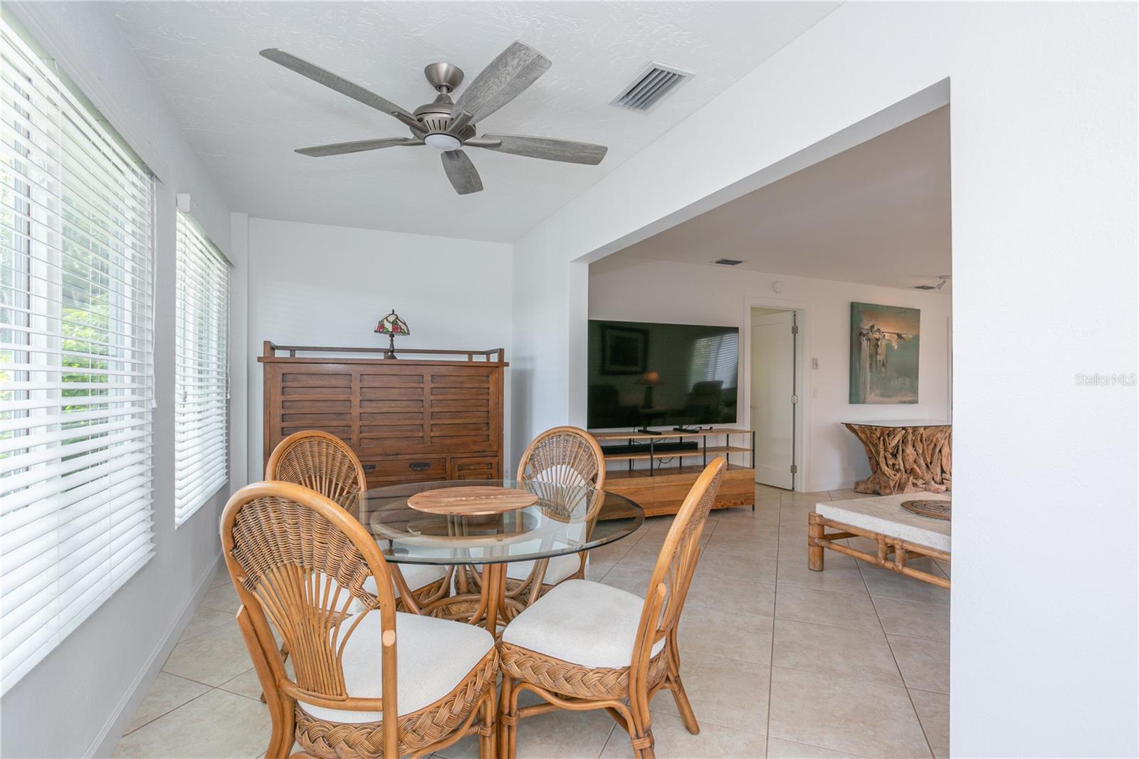 Image 13 of 62 For 214 Fair Winds Drive 214