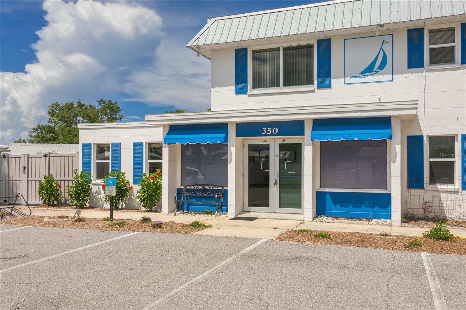 Image 37 of 62 For 214 Fair Winds Drive 214