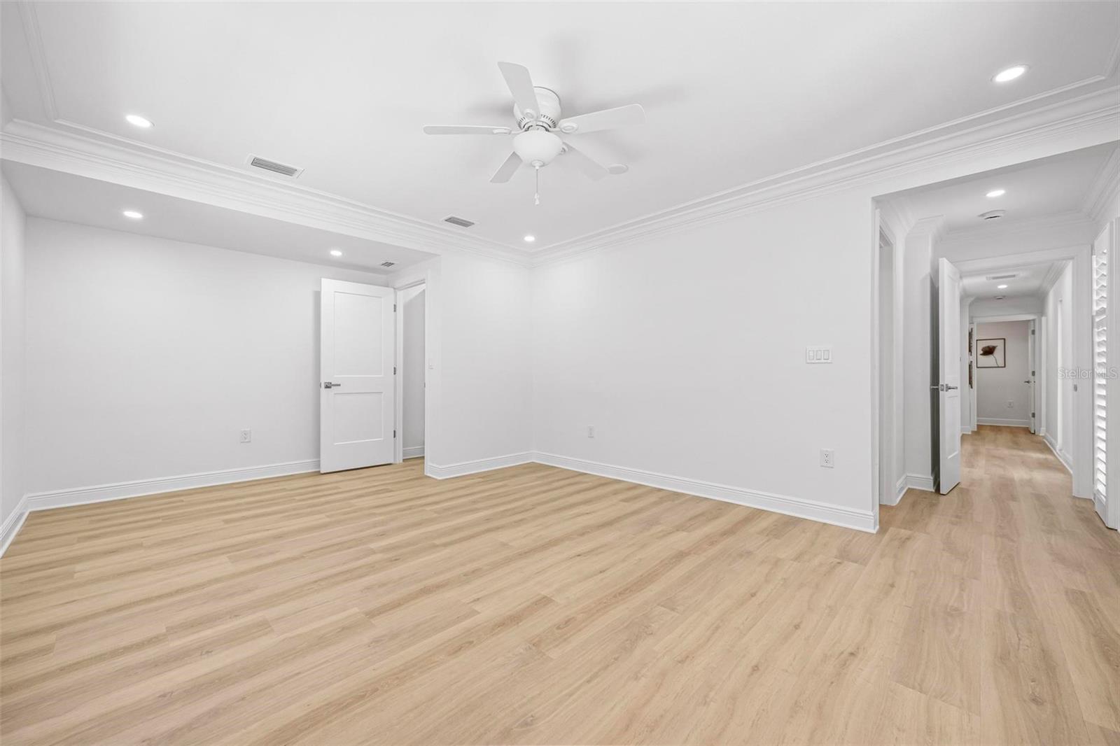 Image 39 of 79 For 599 Flamingo Drive