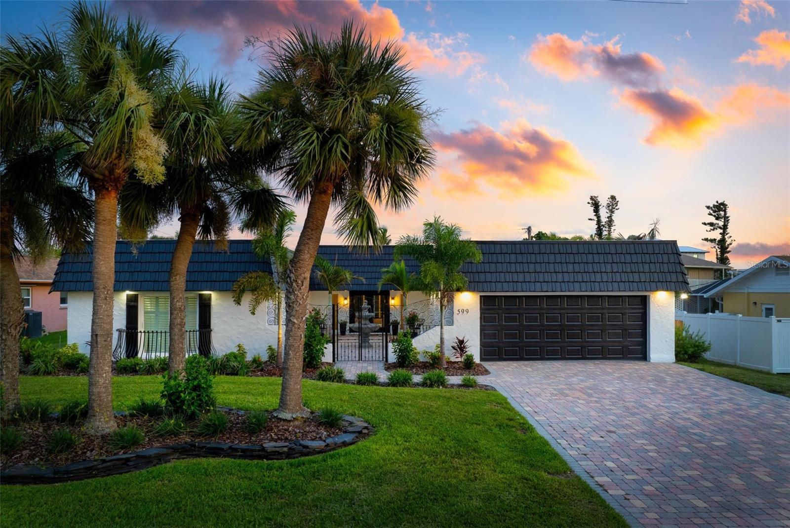 Image 4 of 79 For 599 Flamingo Drive