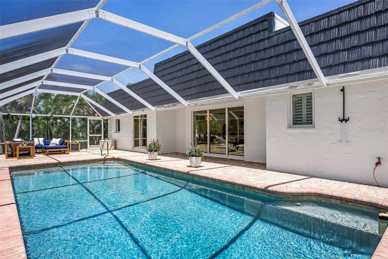 Image 49 of 79 For 599 Flamingo Drive