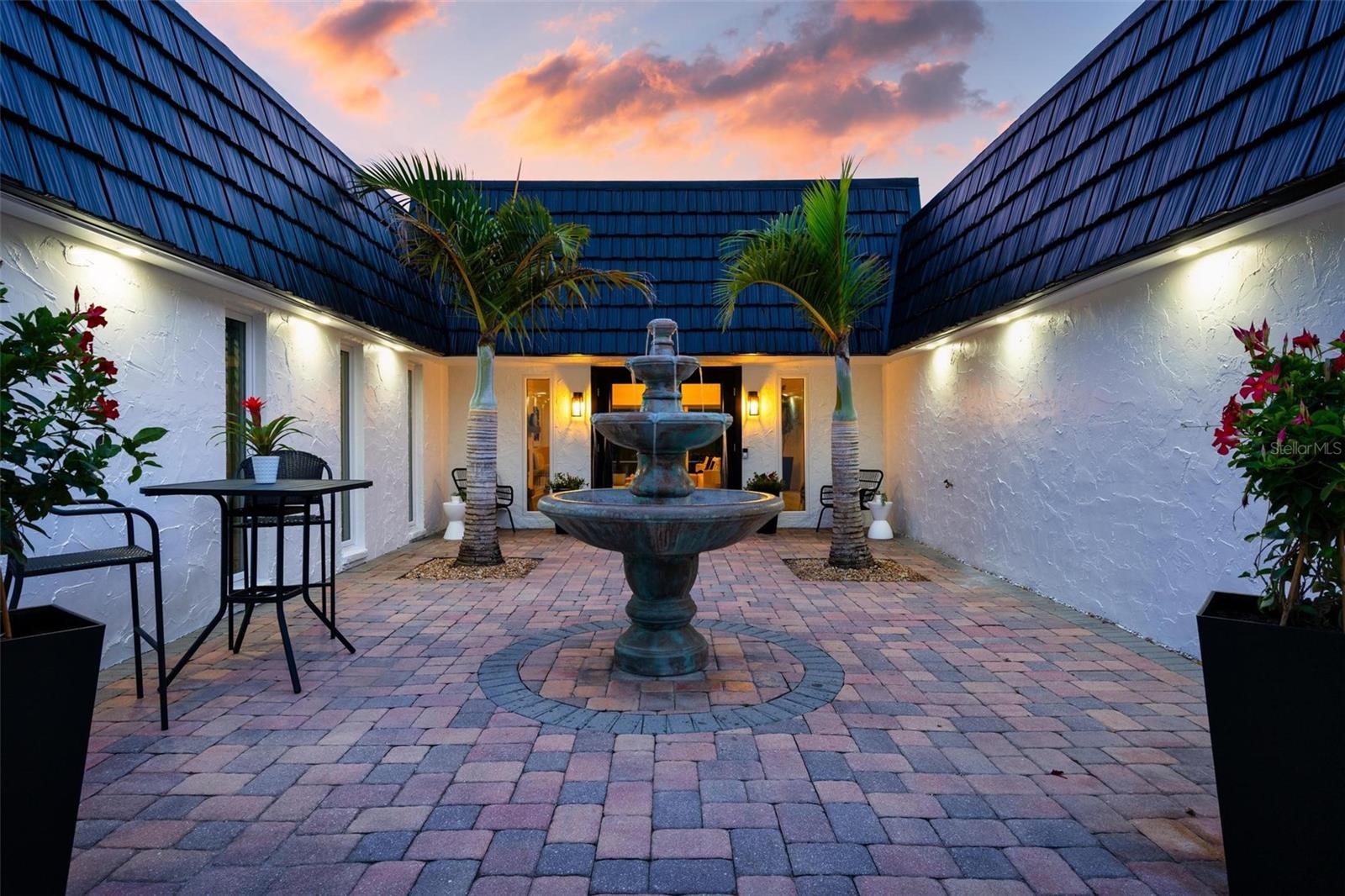Image 9 of 79 For 599 Flamingo Drive