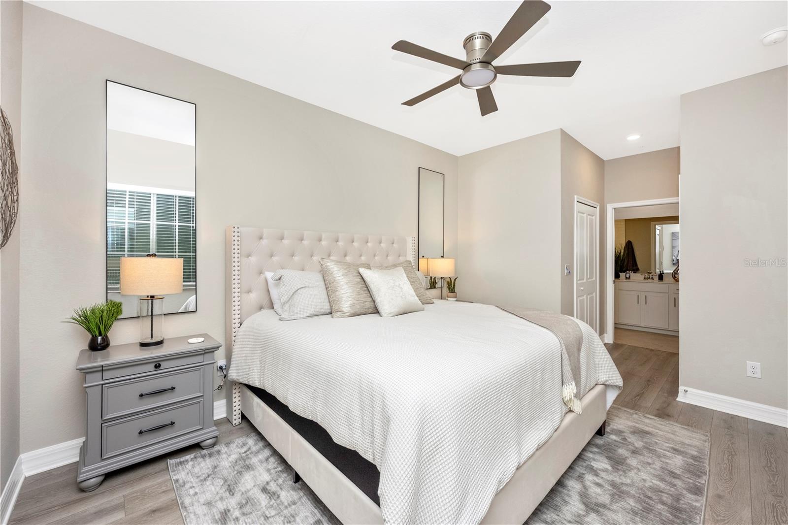 Image 22 of 100 For 12140 Wellen Golf Street 401