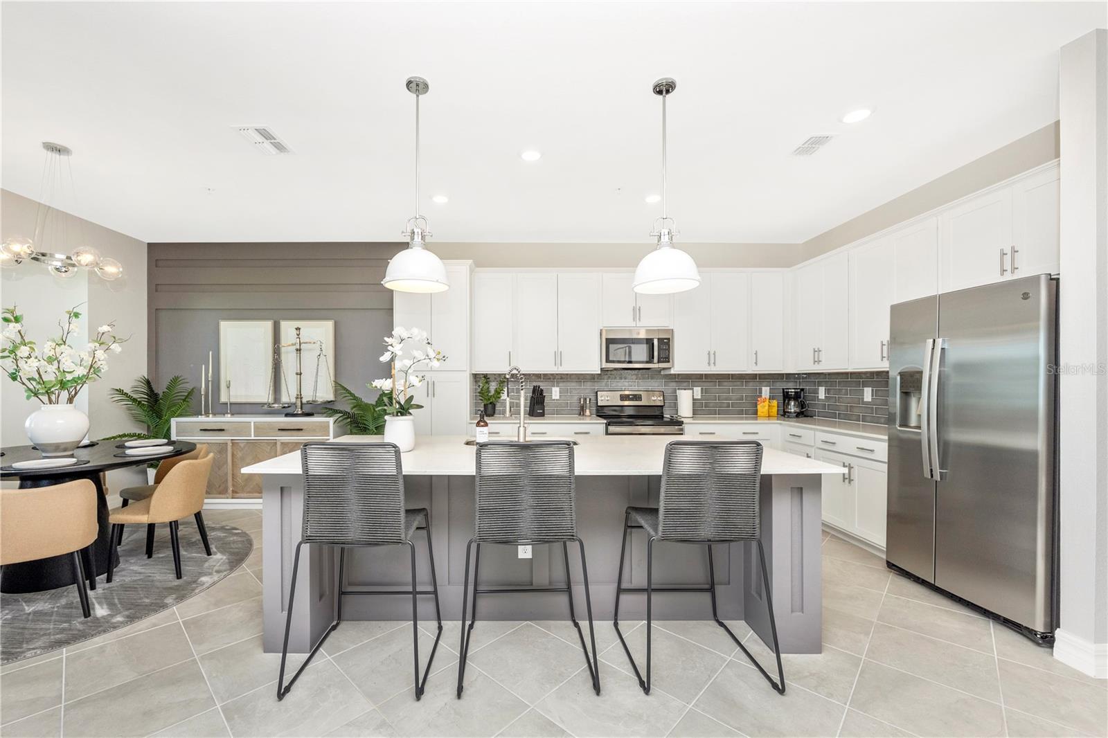 Image 7 of 100 For 12140 Wellen Golf Street 401