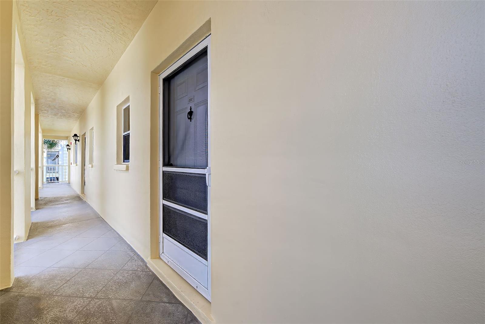 Image 4 of 54 For 406 Cerromar Circle N 222