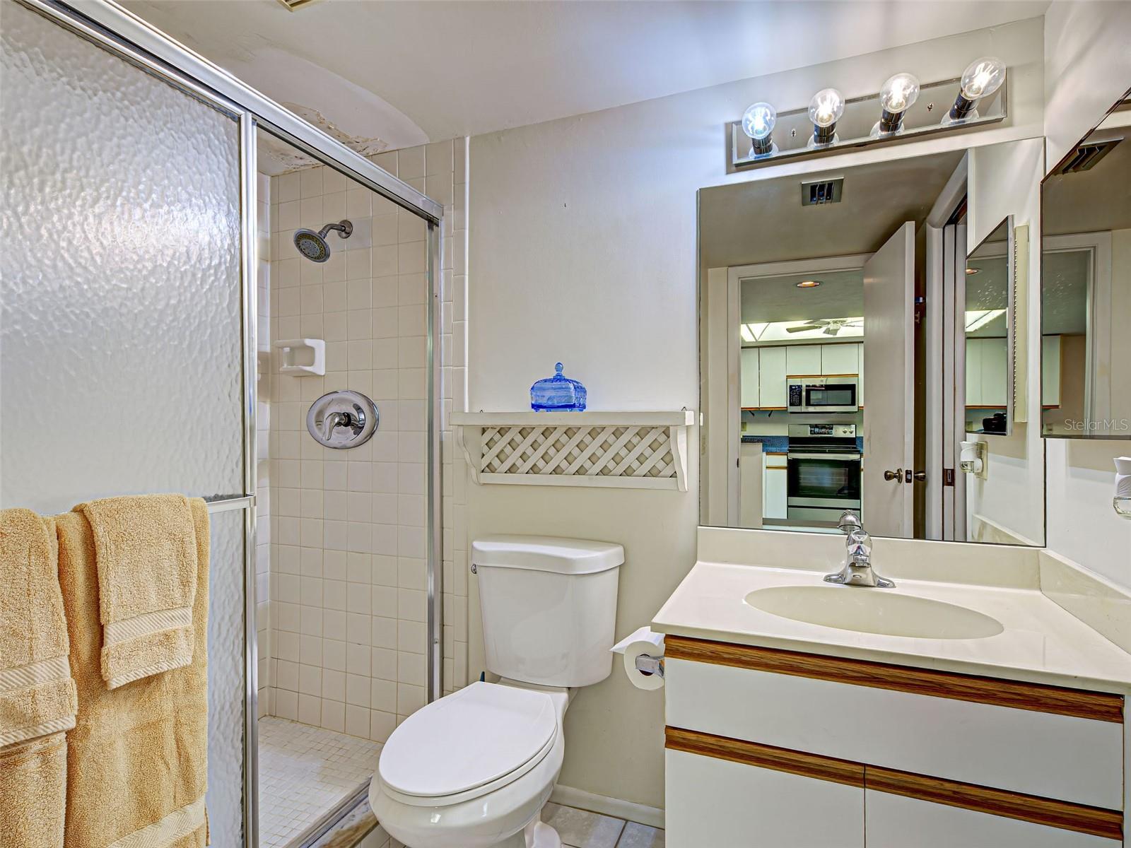 Image 17 of 55 For 6800 Placida Road 112
