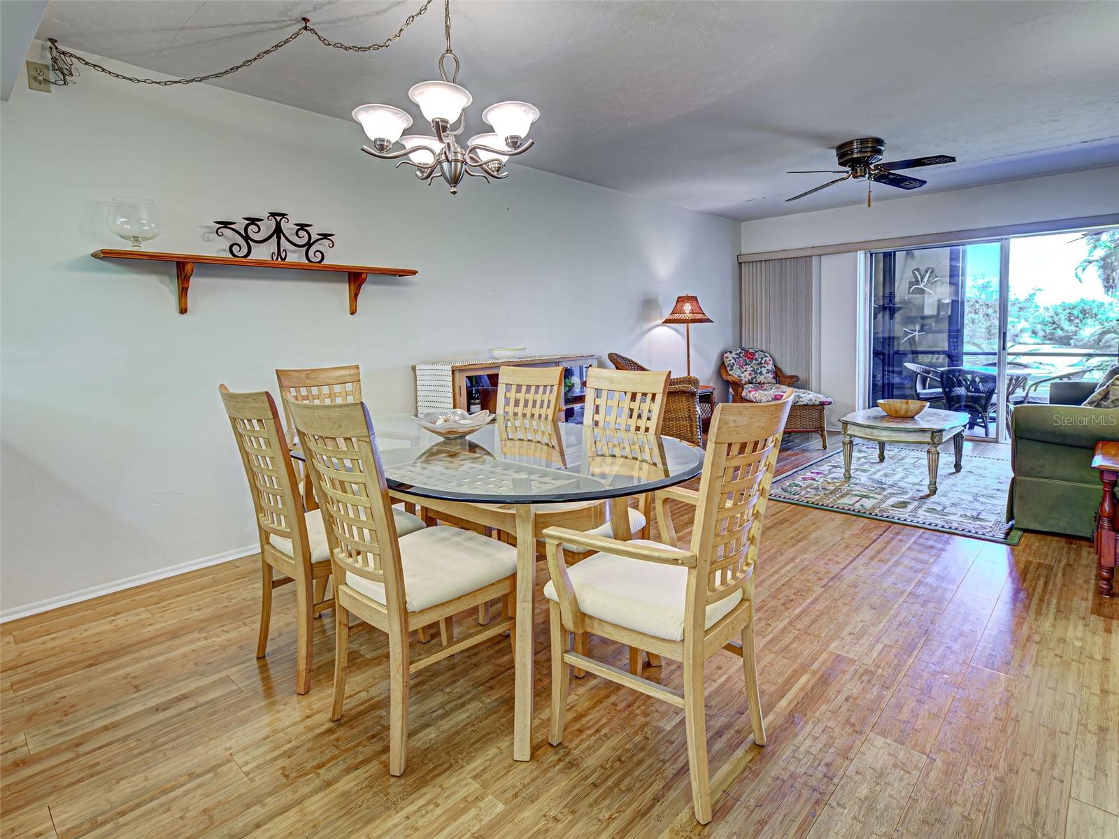 Image 22 of 55 For 6800 Placida Road 112