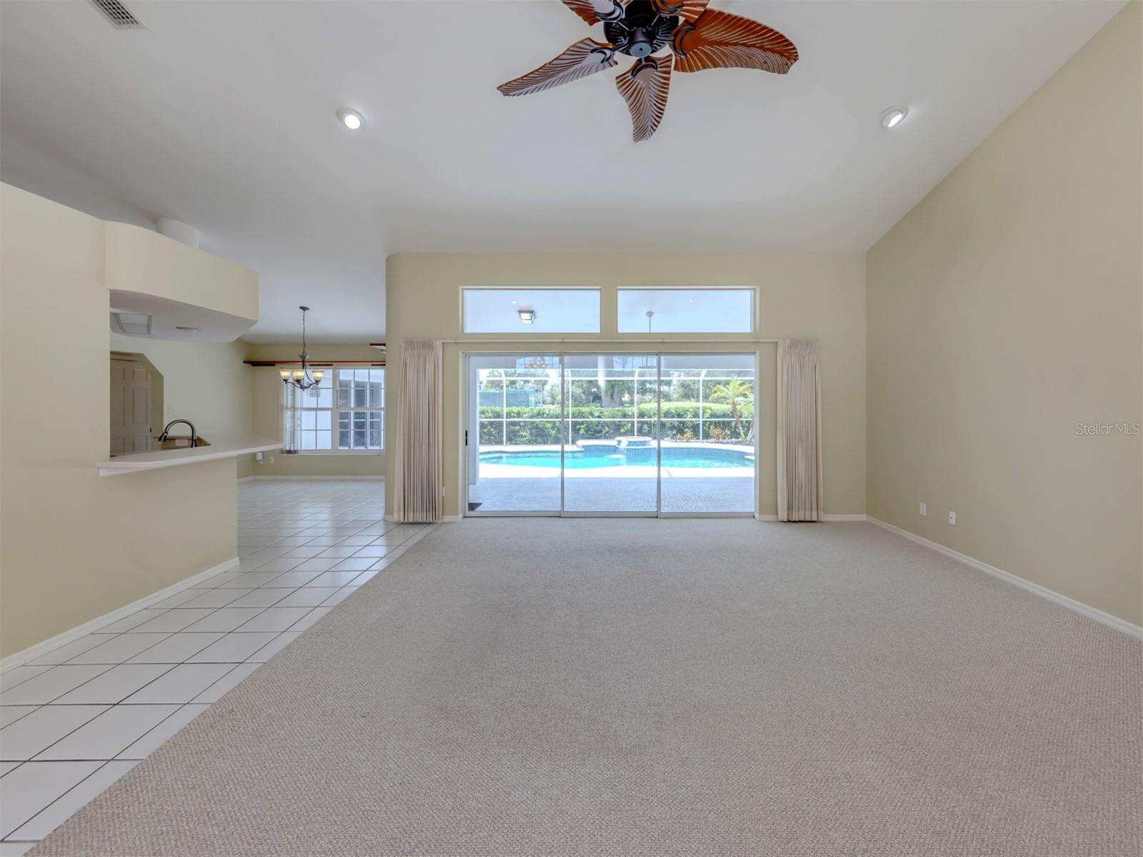 Image 4 of 50 For 2226 Village Circle
