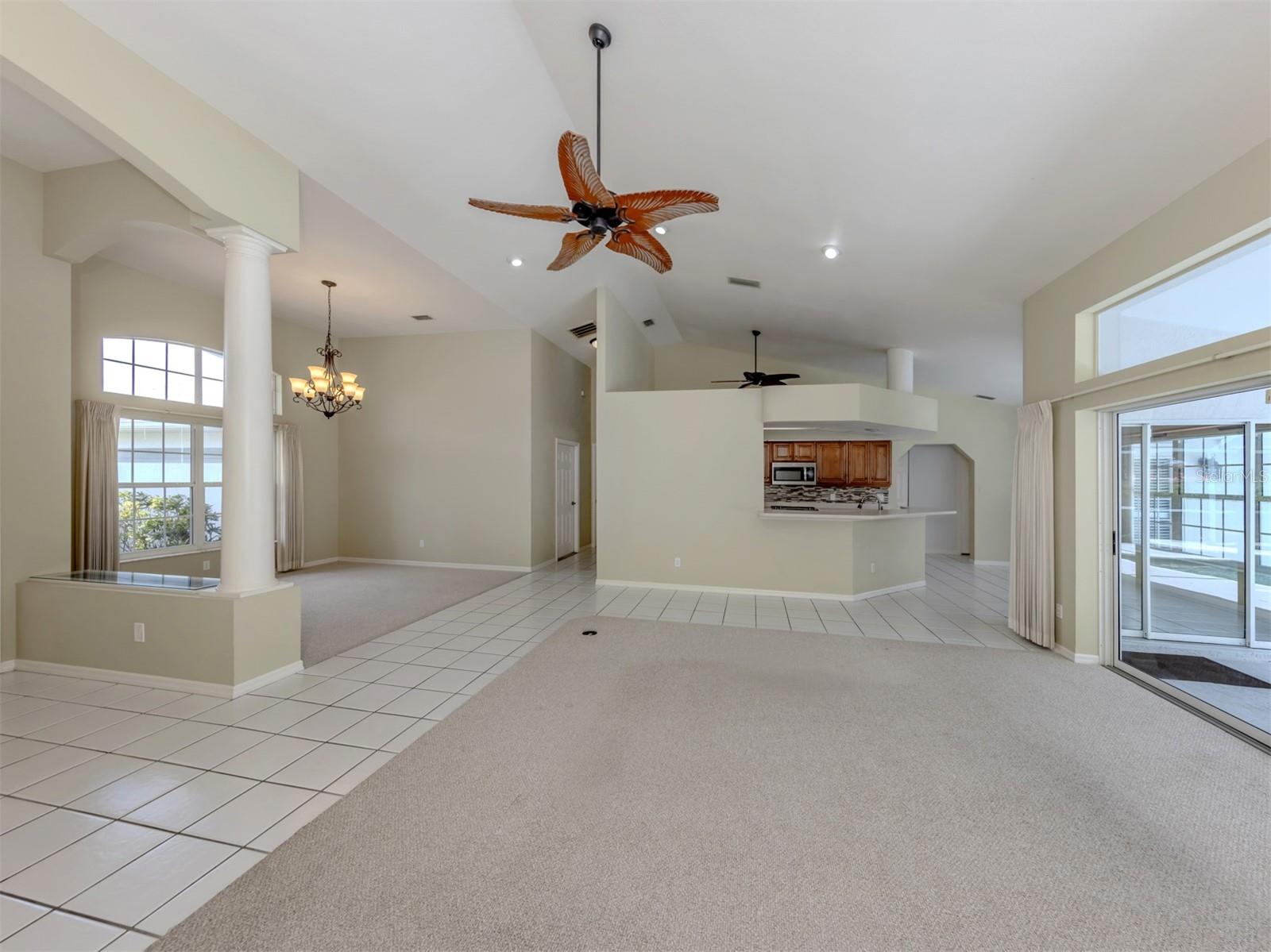 Image 8 of 50 For 2226 Village Circle