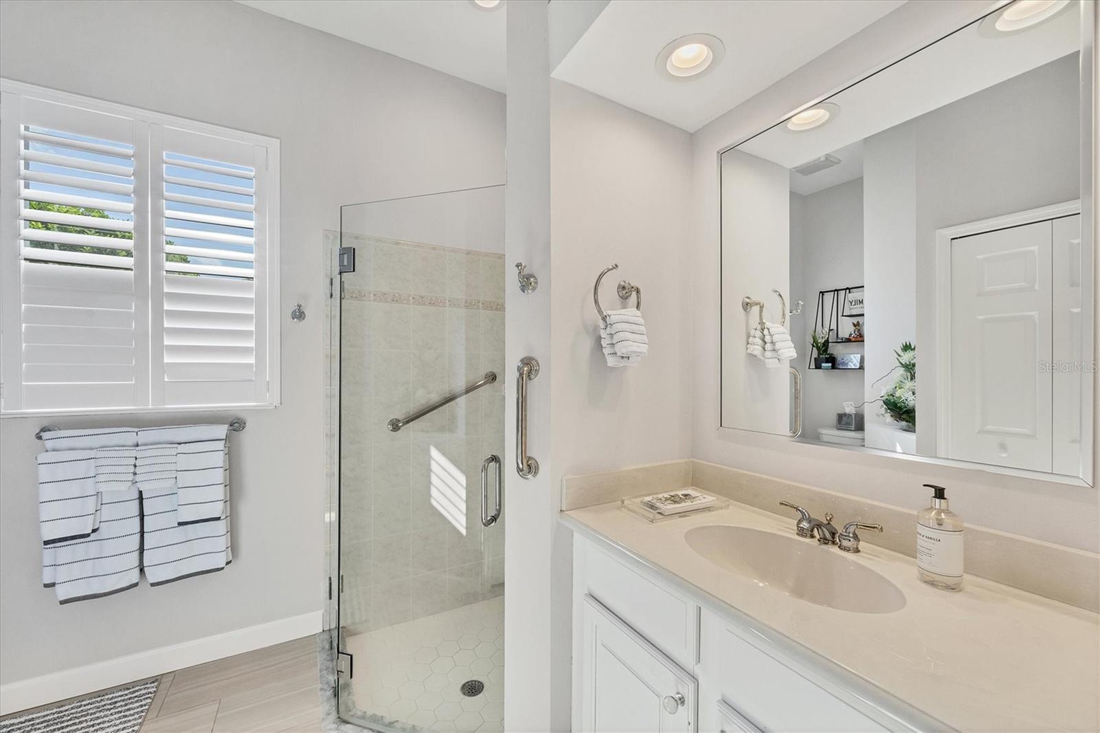 Image 33 of 88 For 5338 Pine Shadow Lane