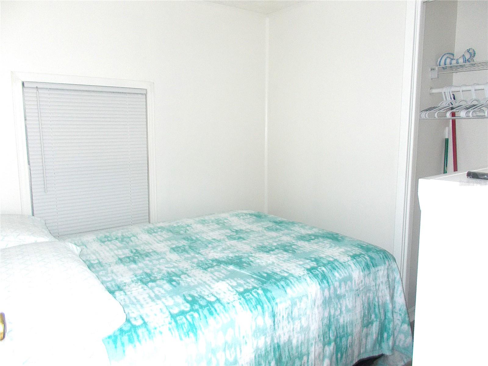 Image 11 of 12 For 375 Longwood Drive