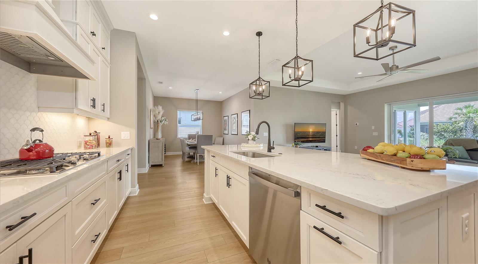 Image 10 of 47 For 12448 Meribel Street