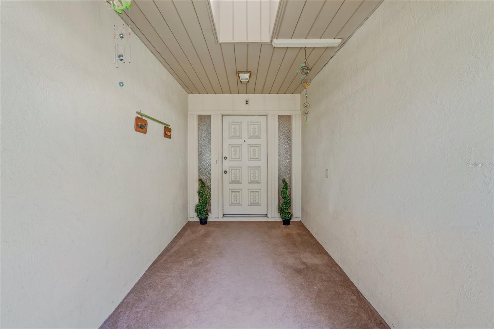 Image 4 of 49 For 98 Drifting Sands Drive
